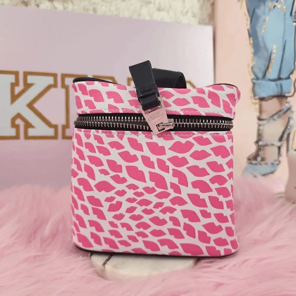❤️ Victoria's Secret Train Case – Lips Print Vintage Glamour! ❤️